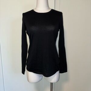Merino Elegant Black Long Sleeve Top